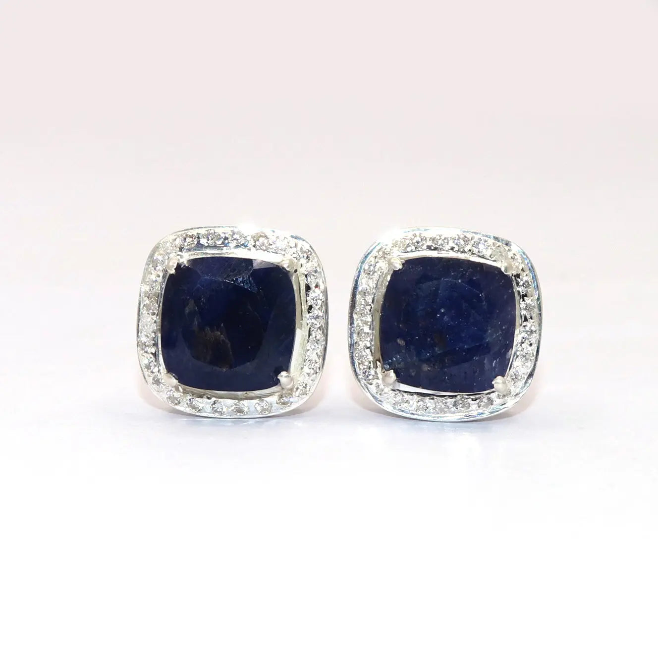 Blue Sapphire with CZ Stanning Fashion cufflinks Jewelry