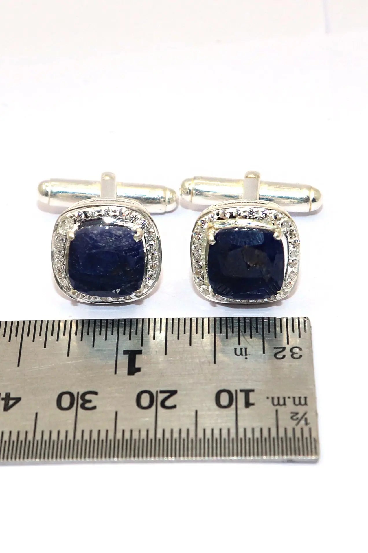 Blue Sapphire with CZ Stanning Fashion cufflinks Jewelry