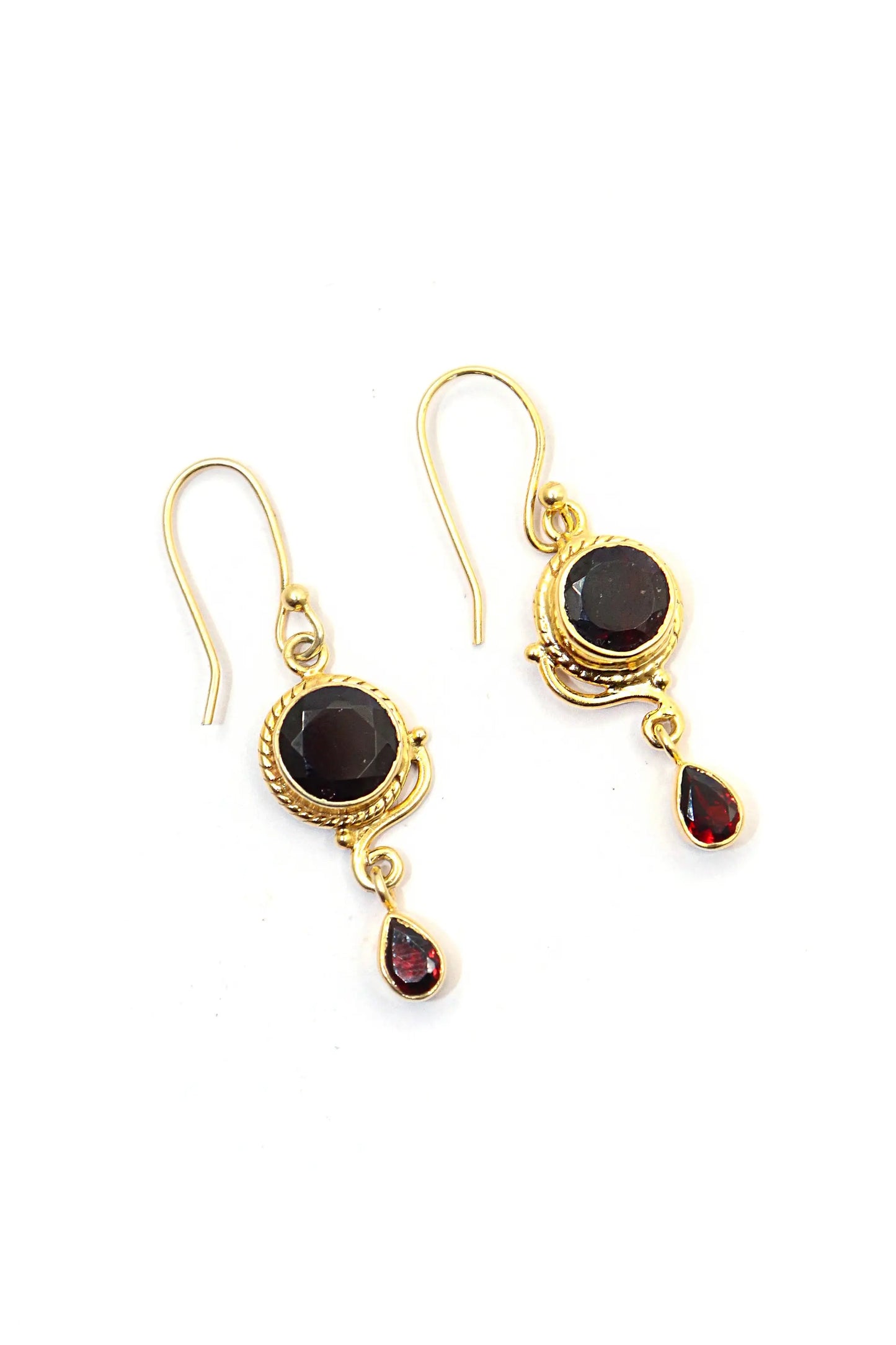 Exquisite Natural Garnet Gemstone Earrings for Every Occasion