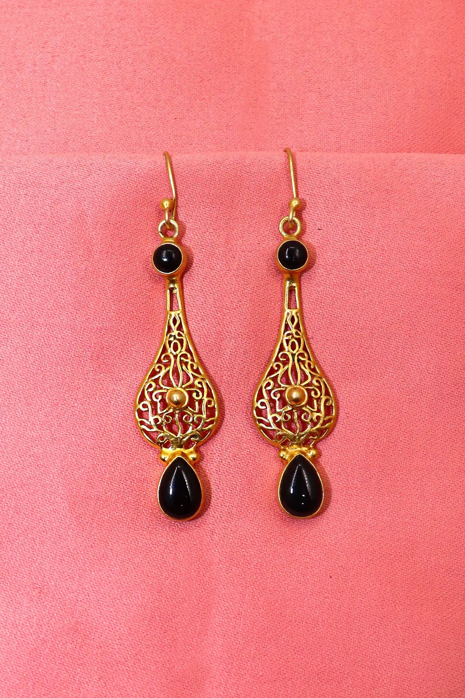 Glamorous Gold-Plated Dangle Earrings with Black Onyx Gemstones Earring Jewelry