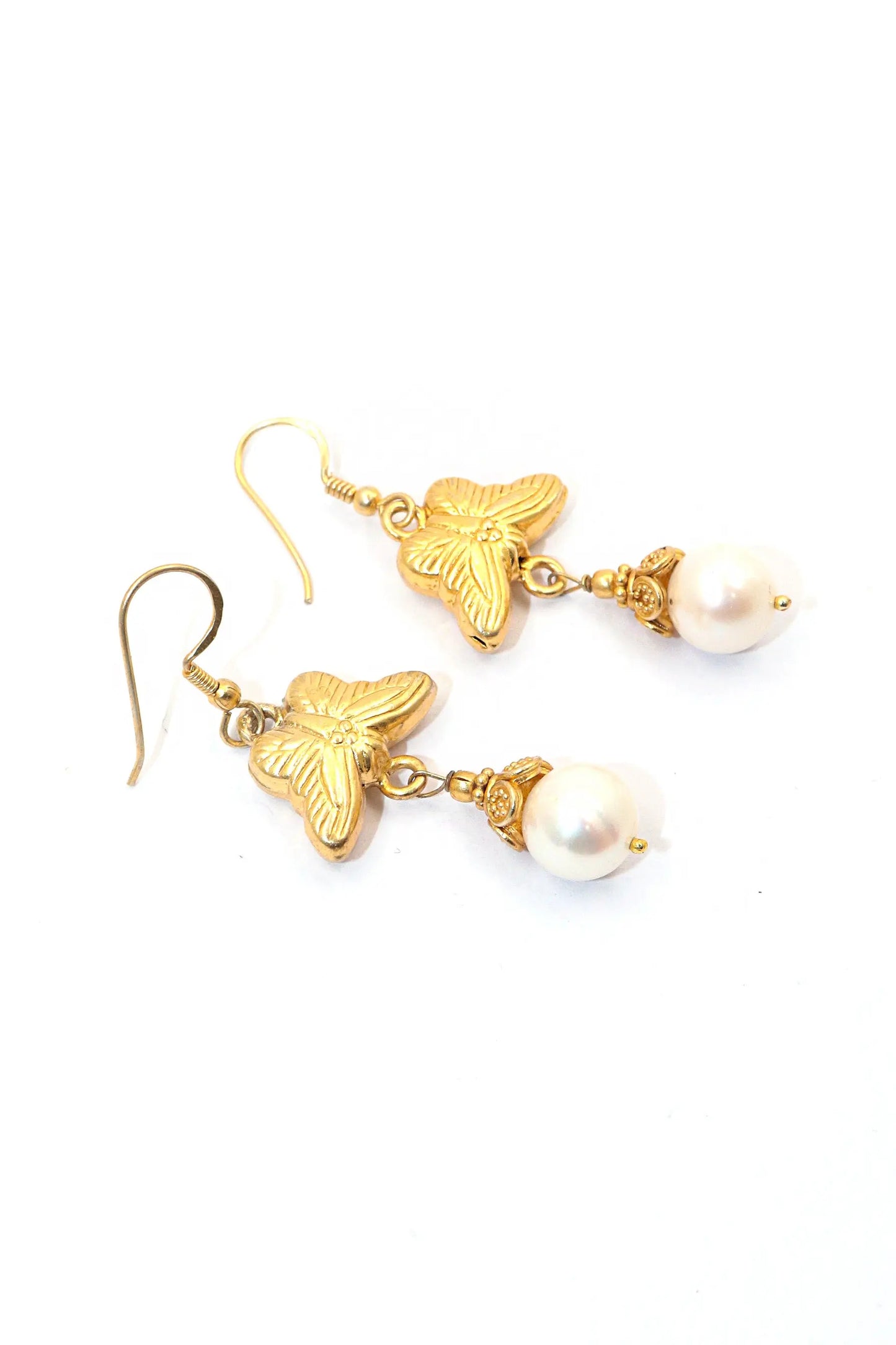 Gold-Plated Earrings Featuring Dazzling Pearl Gemstone Drops with Butterfly Charm Earring Jewelry