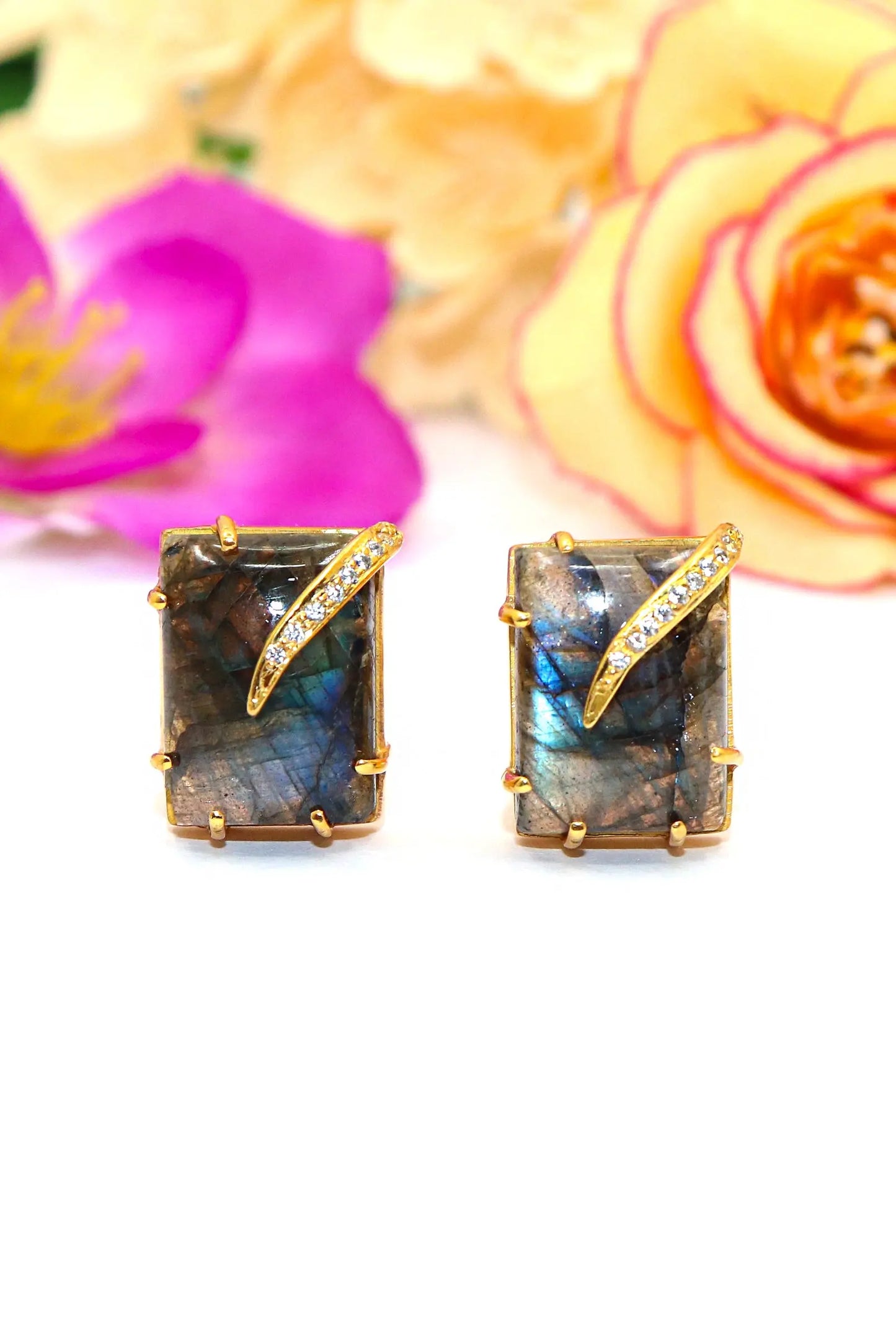 Gold Plated Royal Touch Labradorite Gemstone cufflinks Jewelry