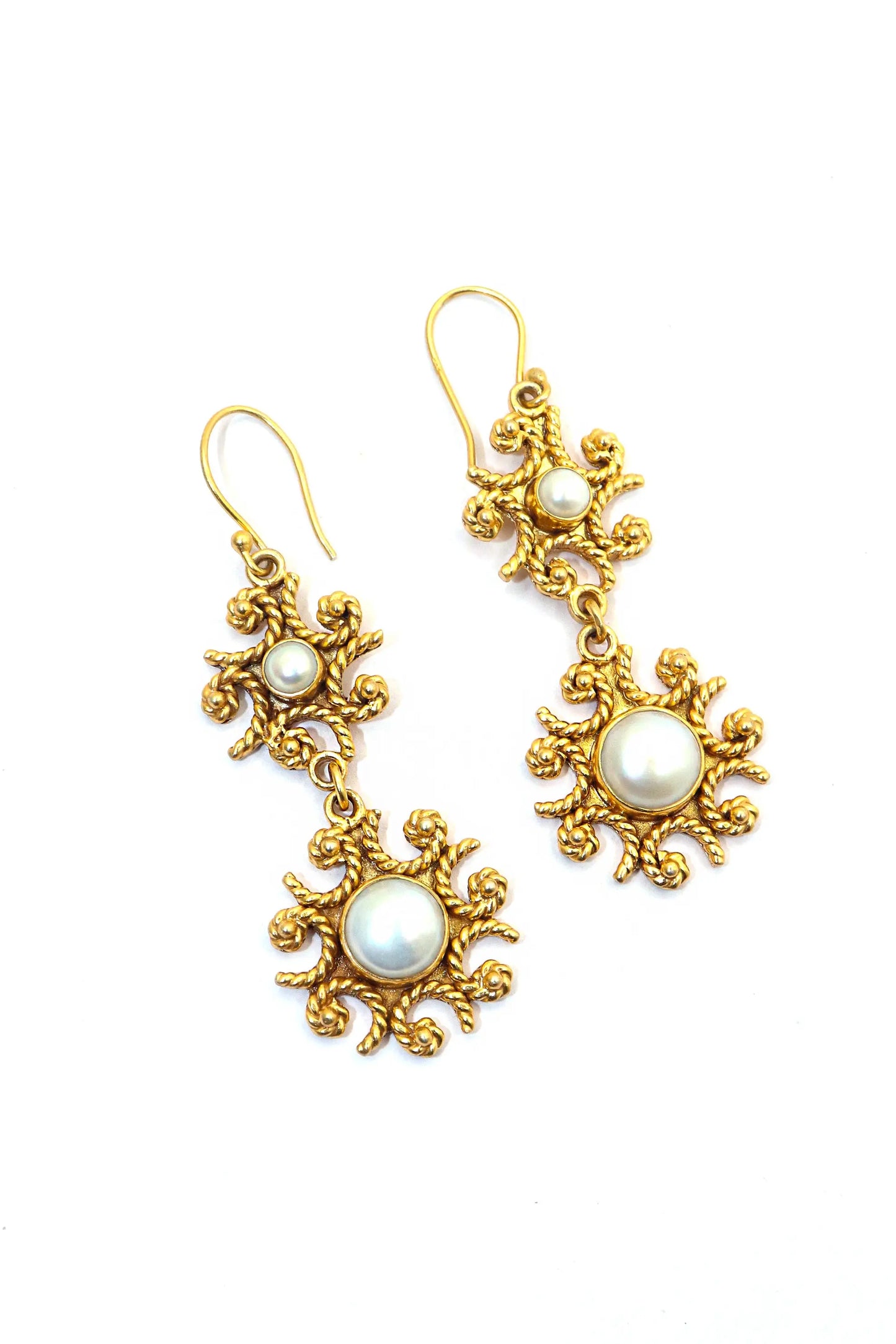 Gold-Plated with Unique Pearl Gemstone Dangle Flower Design Earring Jewelry