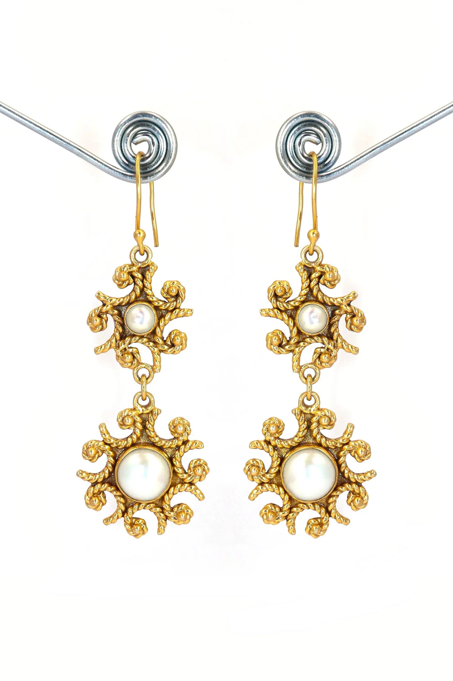 Gold-Plated with Unique Pearl Gemstone Dangle Flower Design Earring Jewelry