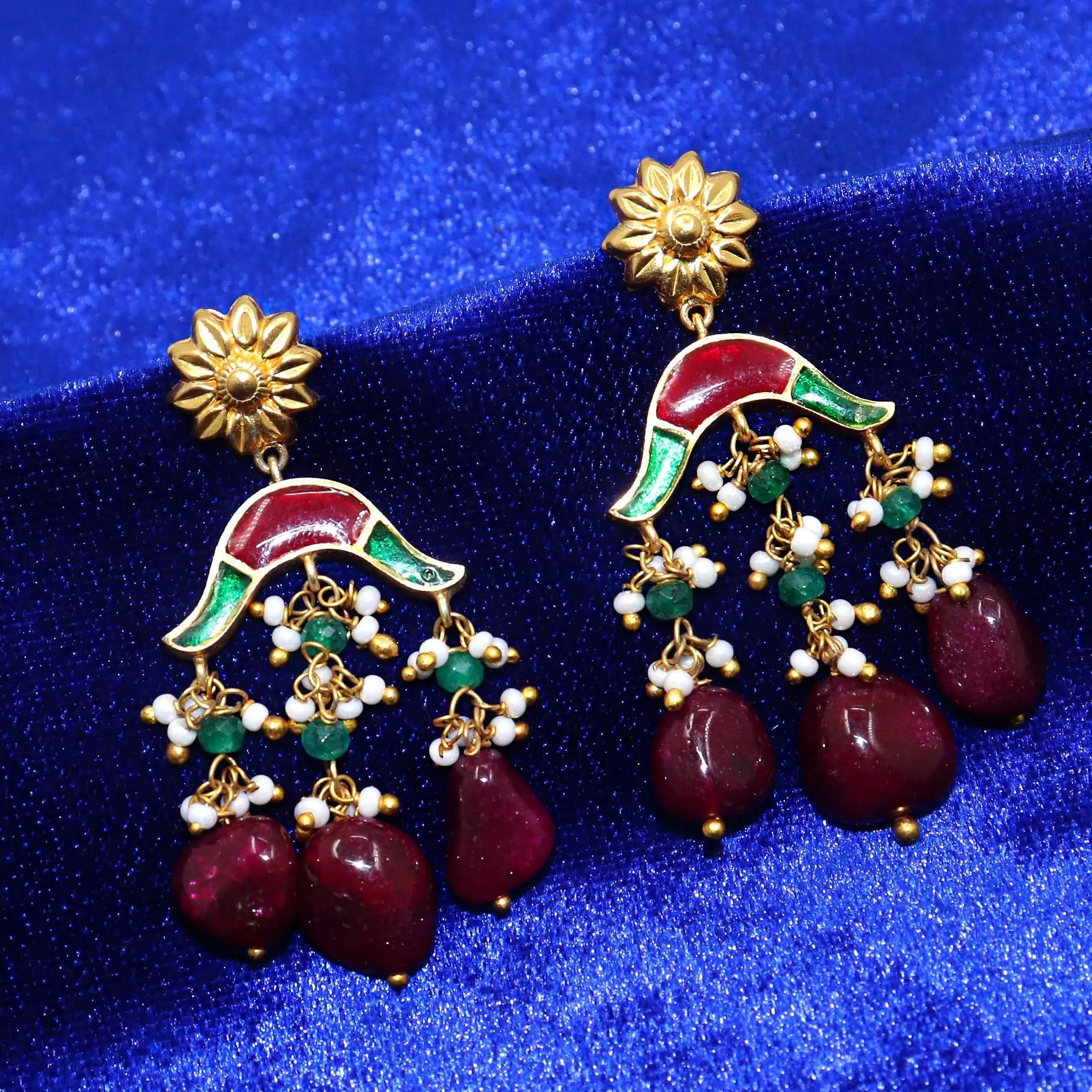 Green And Red Onyx Gemstone with Pearl Enamel Dazzling Earring Jewelry