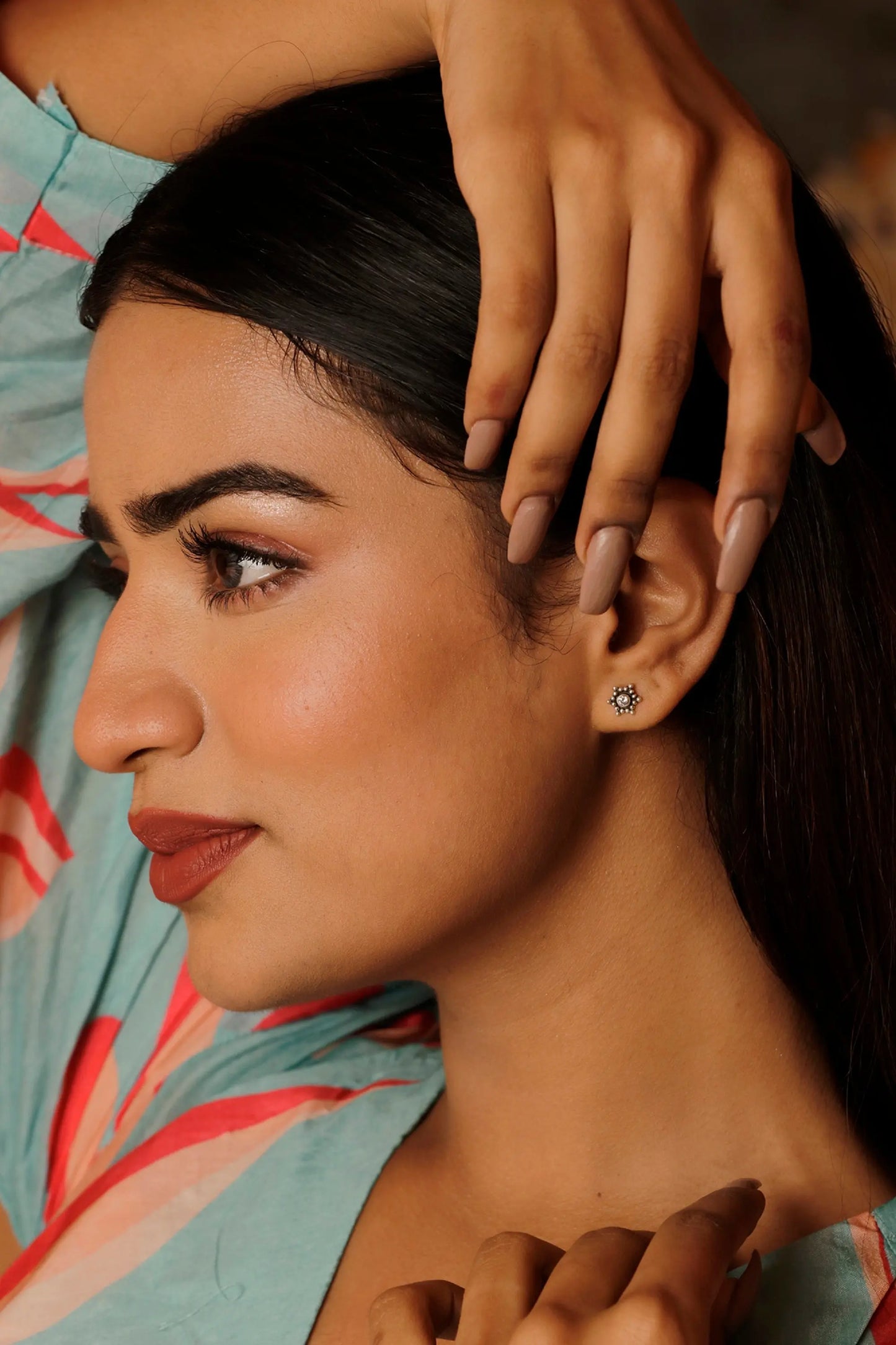 Silver Mehbooba Studs Earring Jewelry