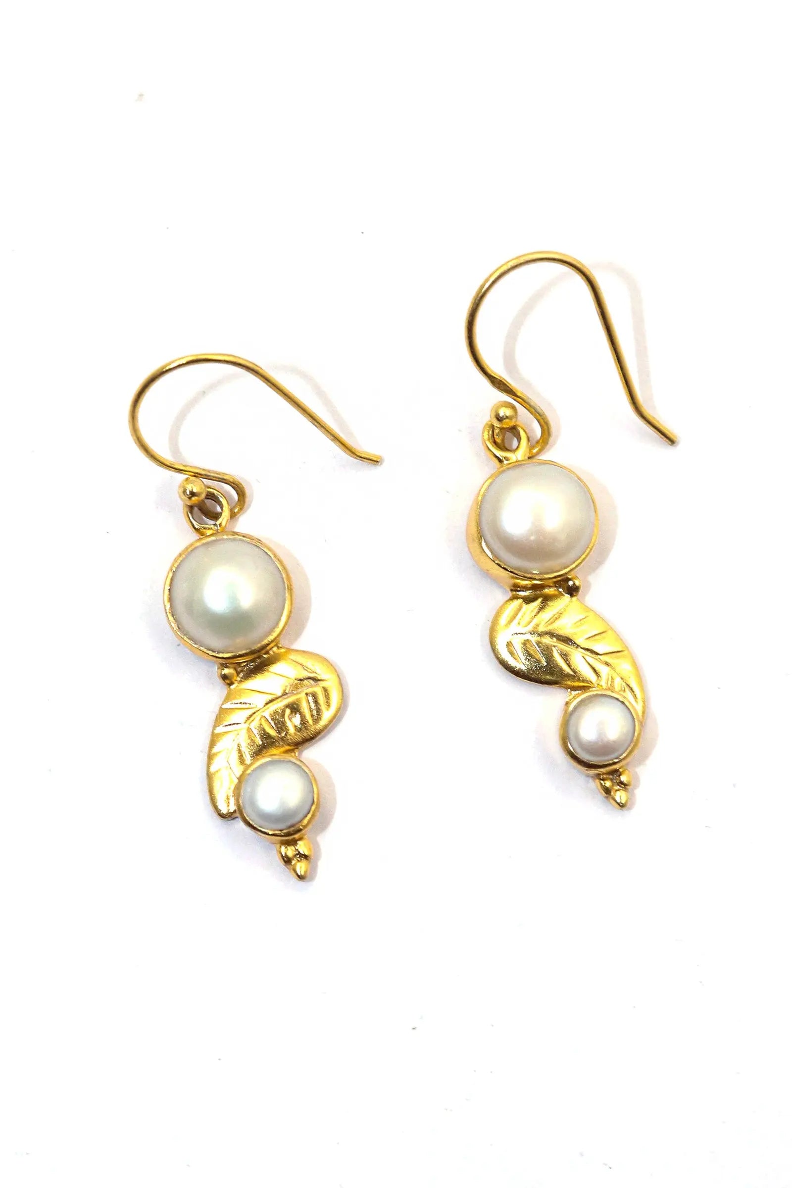 Sparkling Pearl Gemstone Earrings Discover Unique and Stunning Designs