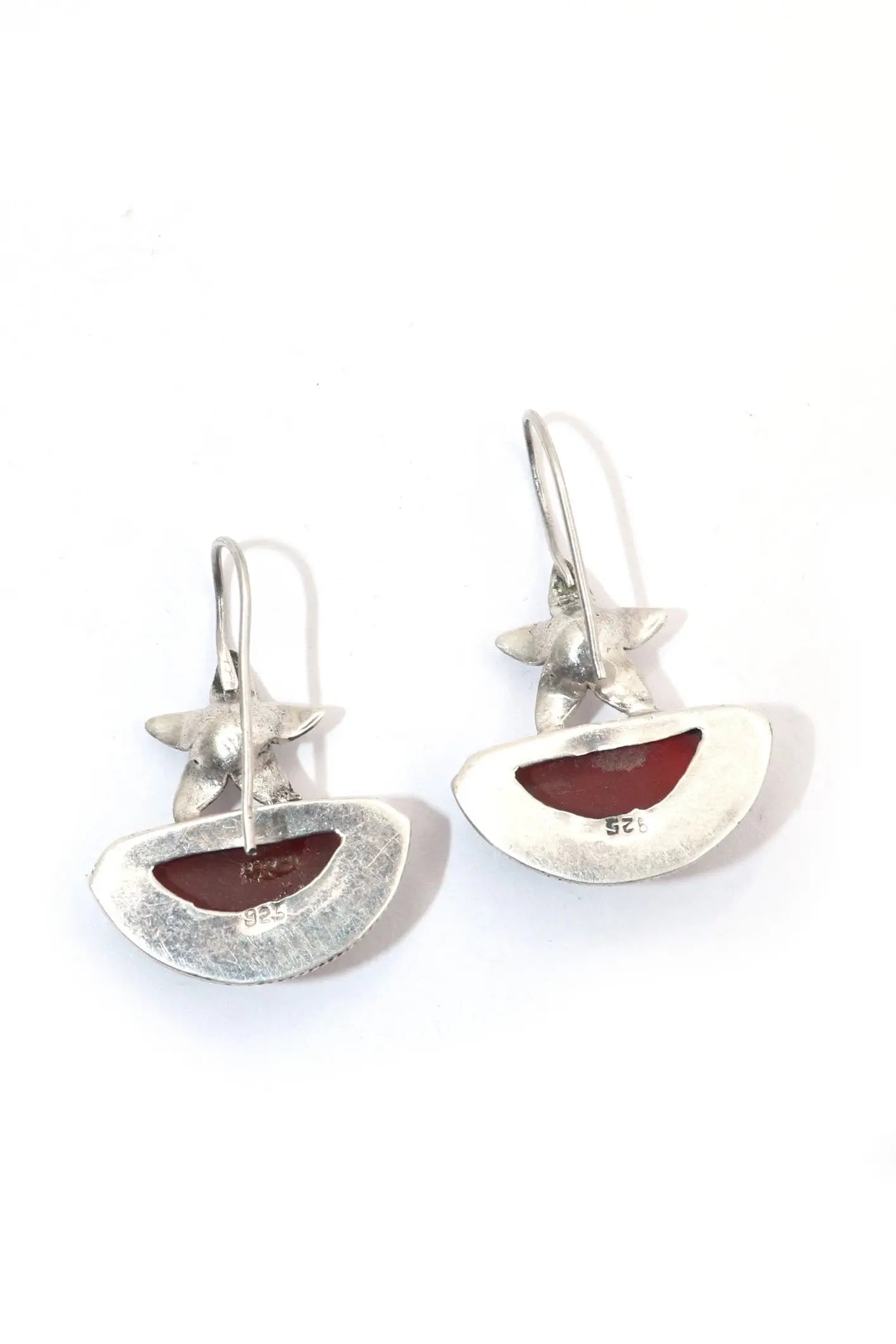 Trendsetting Red Onyx Gemstone Earrings for Modern Women